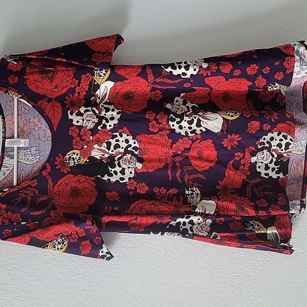 LuLaRoe Cruela Deville Tunic
